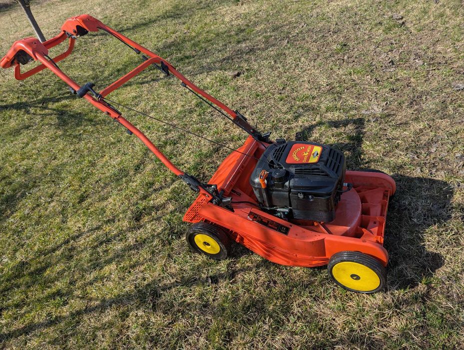 Masina  tuns iarba  tractiune WOLF GARDEN  automata - Briggs&Stratton