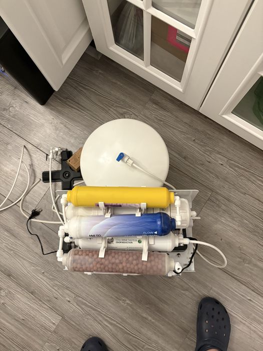 Продам фильтр Hubert с насосом