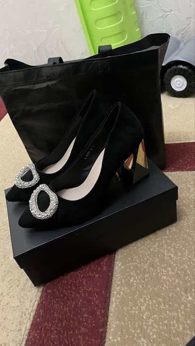 туфли сатылады размер 37