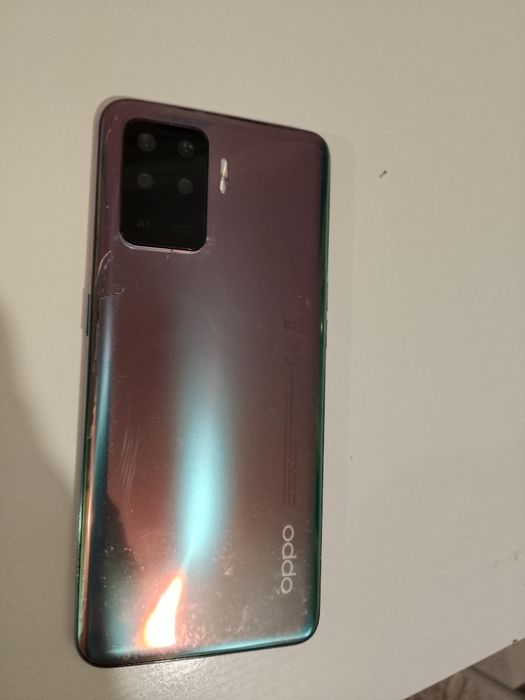 Продам телефон рабочий