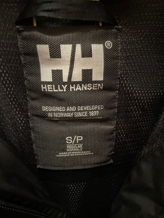 Helly Hansen есенно яке