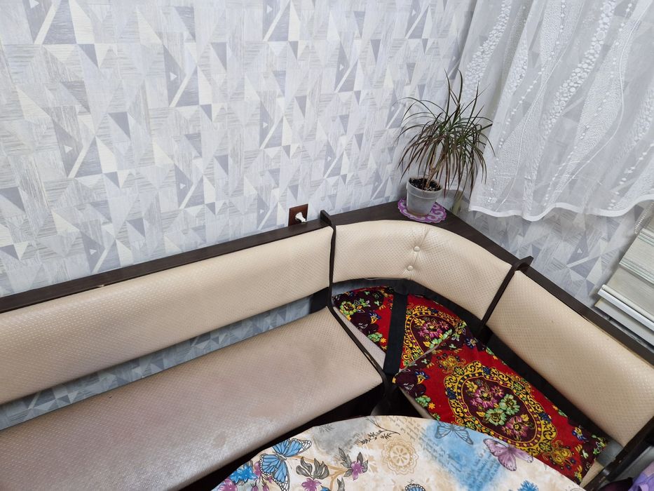 Продается кухнный уголок