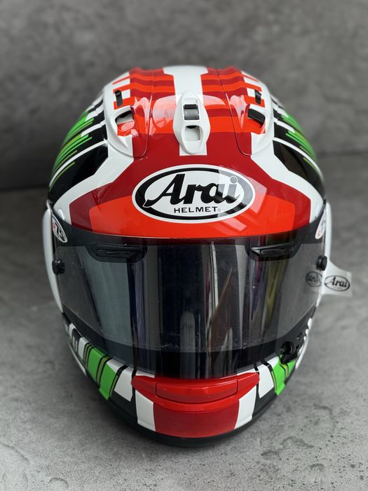 Arai RX-7V - S/M/L + Shark Aeron - S
