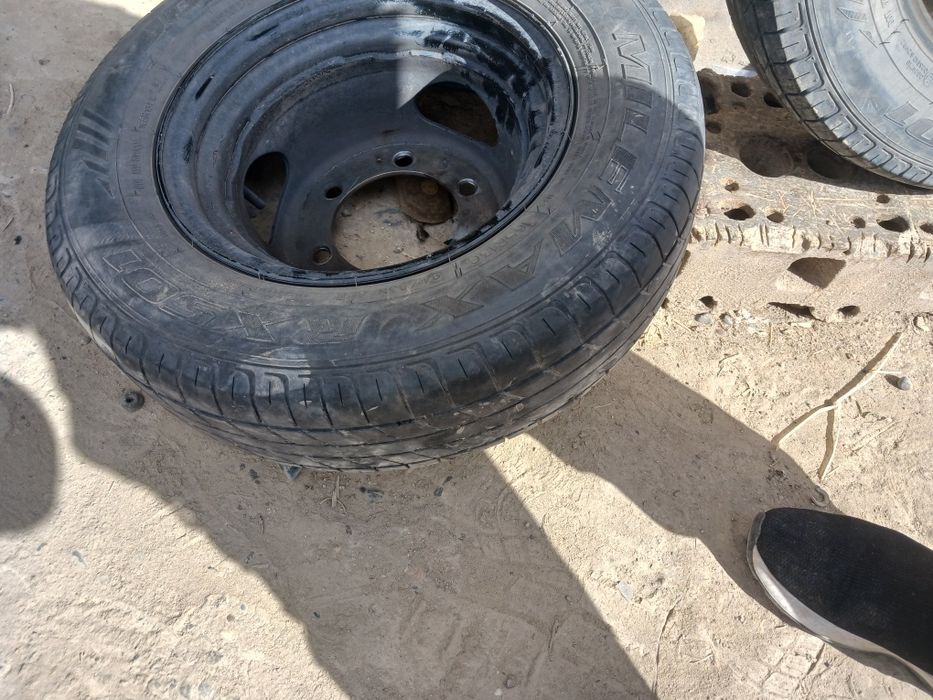 Balon sotiladi kia bongo hunday porterga