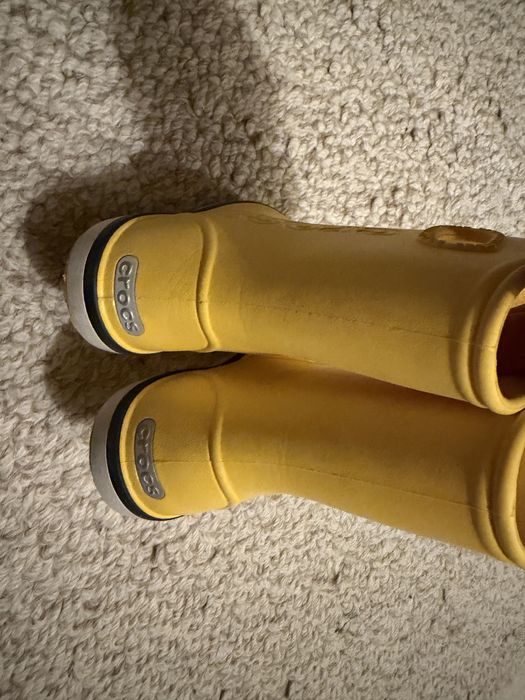 Cizme Crocs marimea 10 pentru 3-4 ani