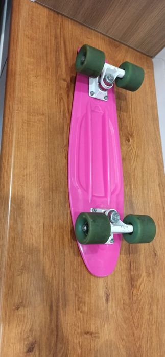 Скейтборд (пенниборд).