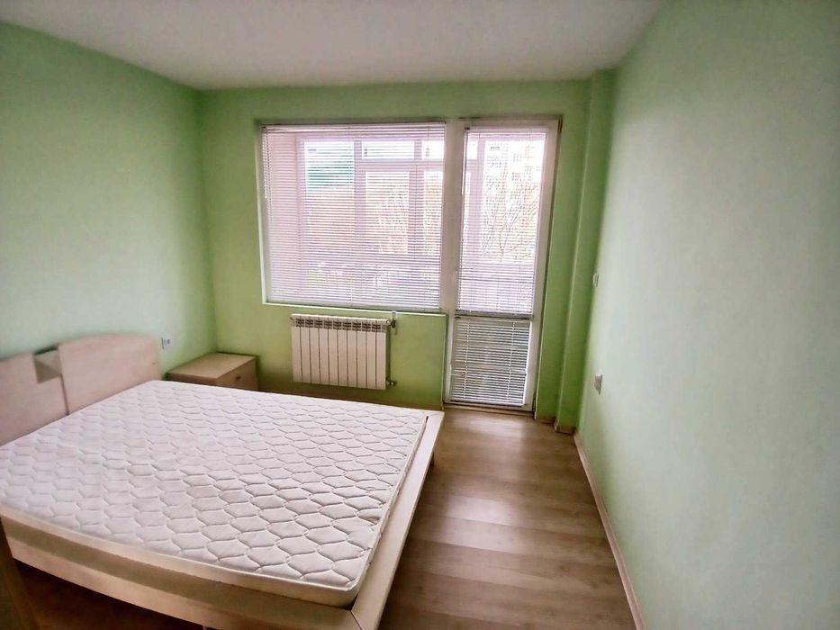 Продава се Тристаен апартамент в Варна, Левски - 85 кв.м за 3012 €/кв.м - Снимка #3