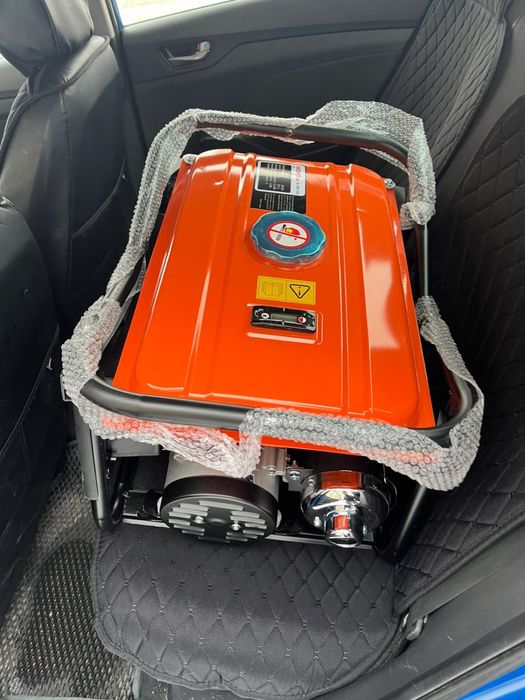 Генератор бензиновый 220 volt новый