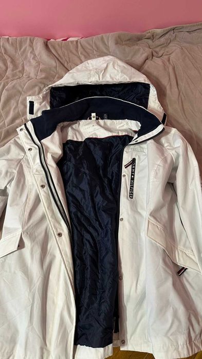 Дамски  якета Tommy Hilfiger