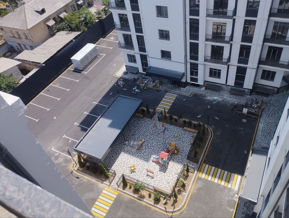 Срочно!Продаю 3х комнатную квартиру по улице Джакурганская.