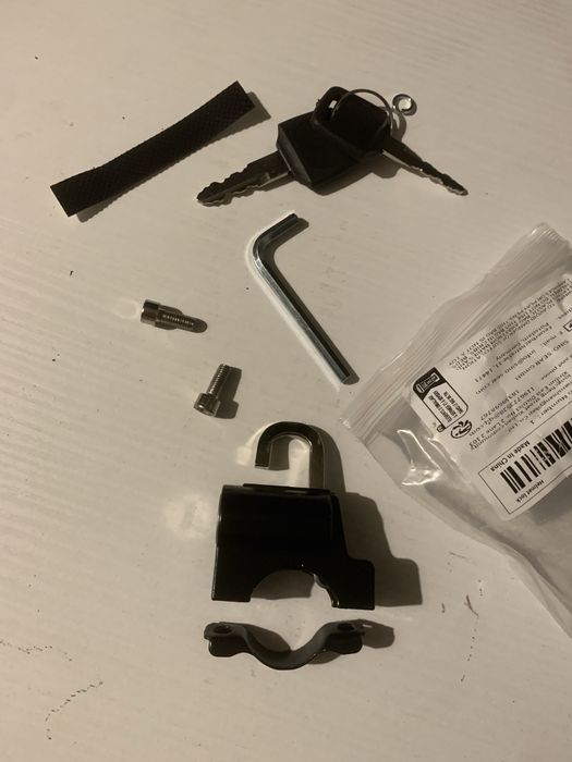 3 вида заключване на мотоциклетна каска към кормило или ролбар - НОВИ!