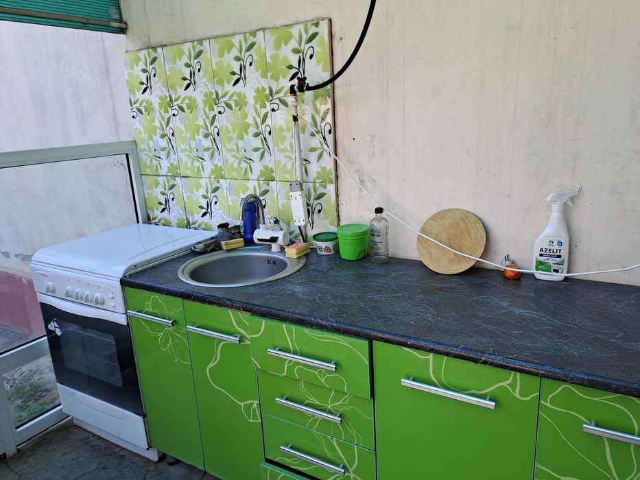 Уйимга кизларни ижарага куяман.