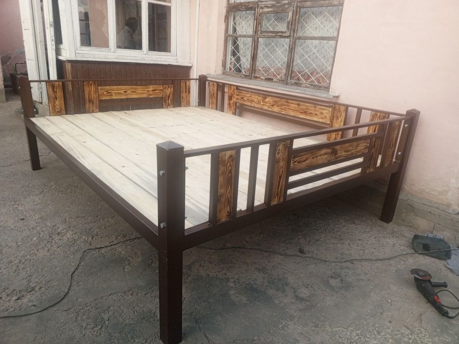 Tapchan soʻri kravat sotiladi