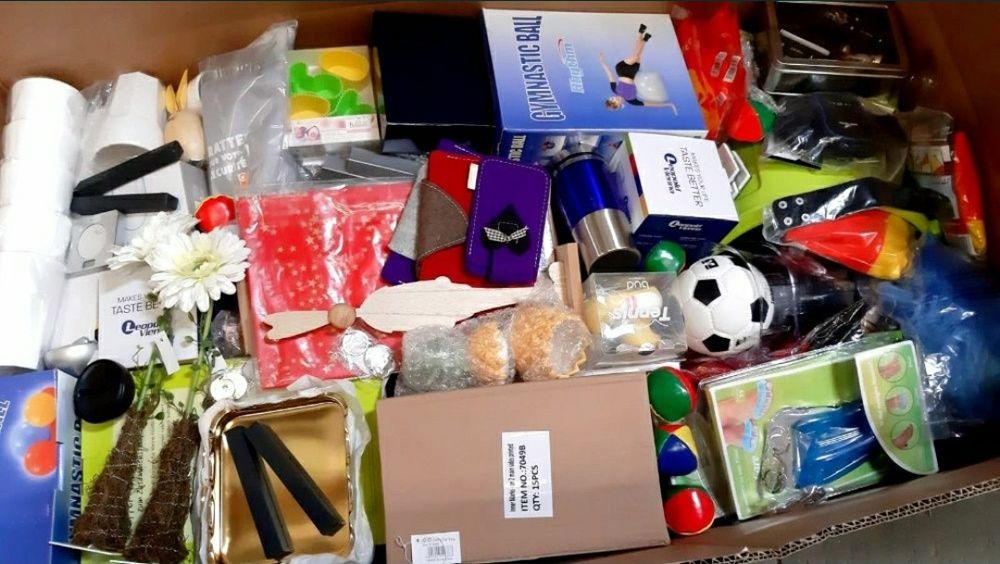 Loturi produse mixte,bunuri de promovare,bunuri de uz casnic,jucarii