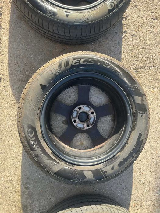 Летни гуми (KUMHO 205/60R16 ДОТ25) на алуминиеви джанти (AUTEC 63.3 ET)