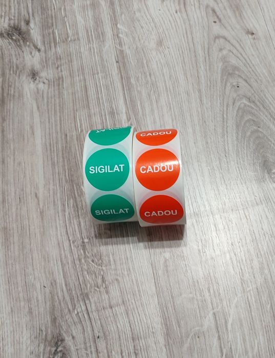4 Role de cate 1000 buc. stickere CADOU și SIGILAT