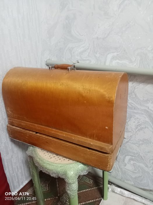 продам швейную машинку бу