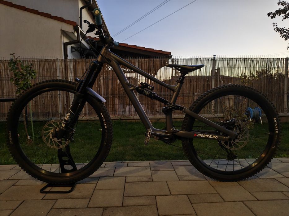 Specialized Status 160 Satin Grey