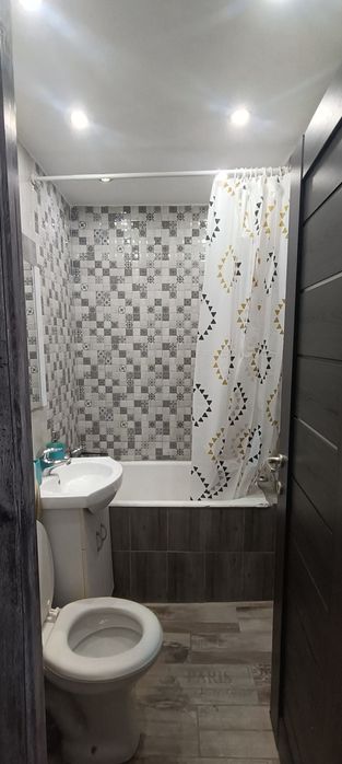 Proprietar închiriez garsonieră