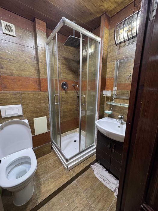 Сдается в аренду 1-комнатная квартира в самом центре Ц1 (1/4/4)