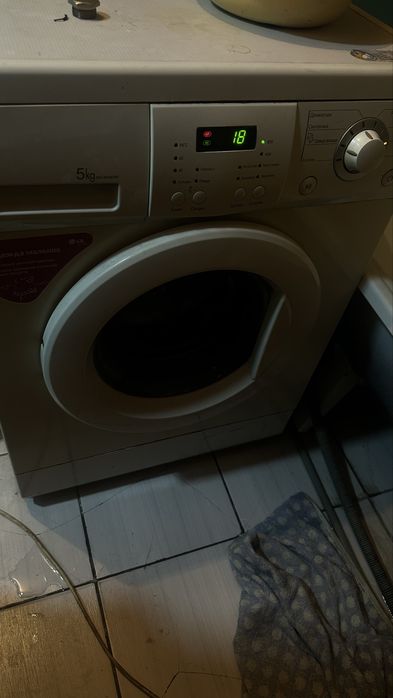 Продам стиральную машинку в отличном состоянии