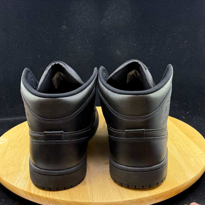 Air Jordan 1 mid номер 49.5
