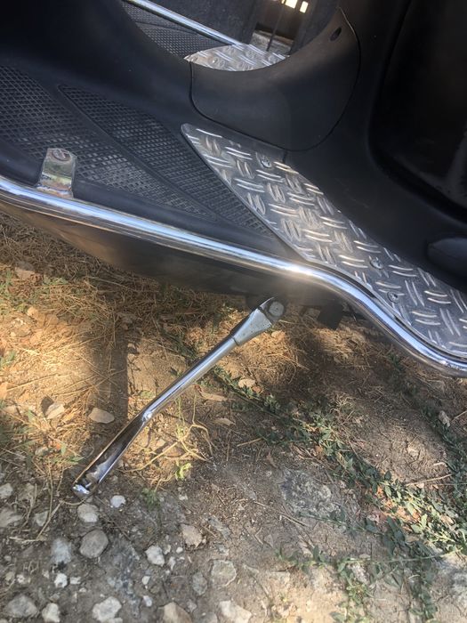 Скутер Априля 125 кубика