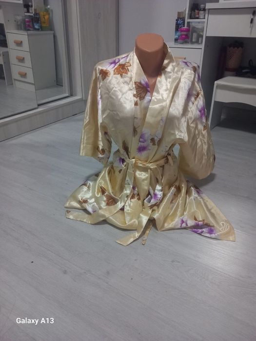 Продаётся женский халат