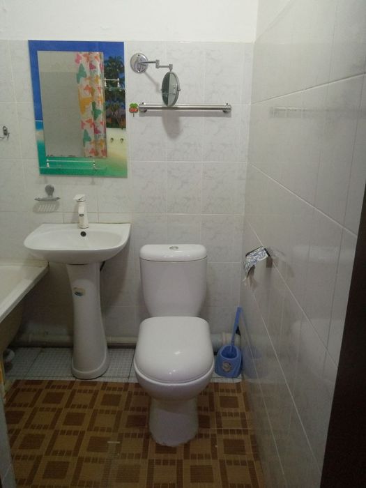 27 мкр.да ижарага 1 комнаталы квартира бериледи.