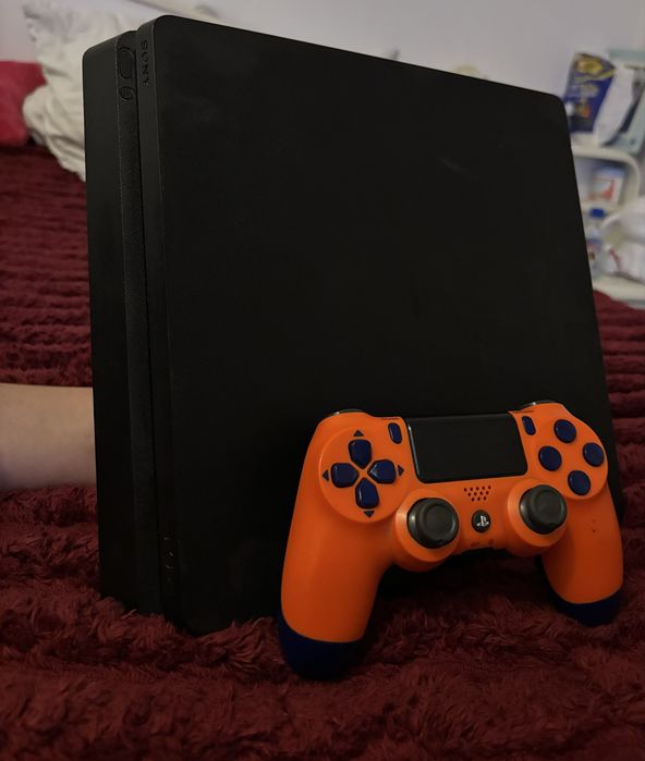 PlayStation 4 Slim