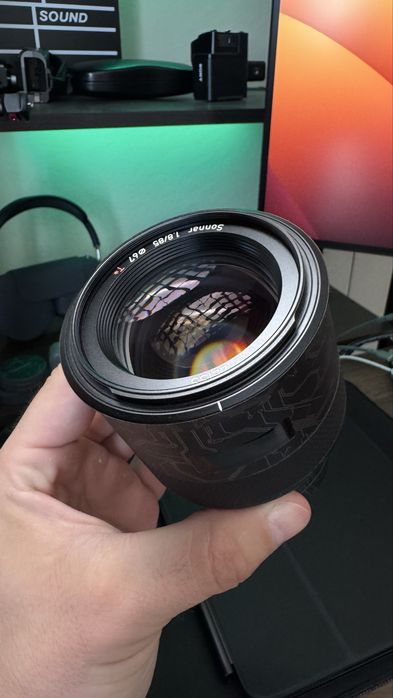 Zeiss Batis 85mm f1.8 (E-mount) - Sony