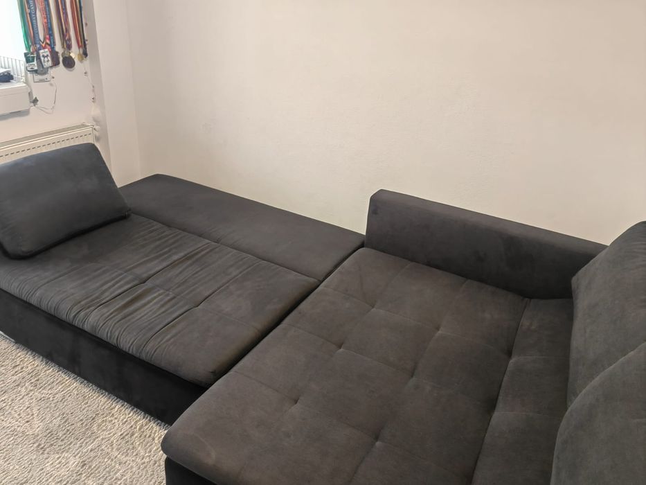 Vând colțar extensibil