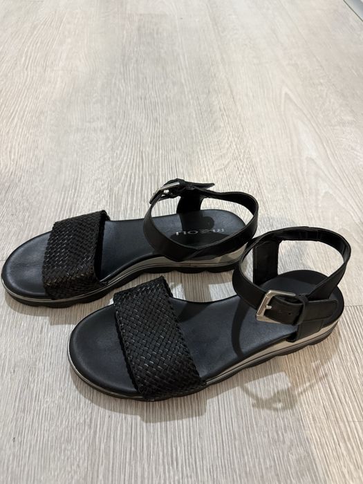 sandale de piele noi