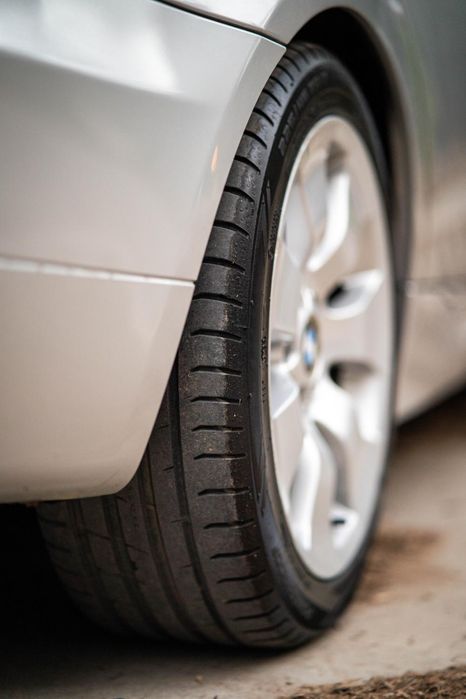 BMW 325i (218hp) Automat | ПАНОРАМА | Напълно Обслужена!