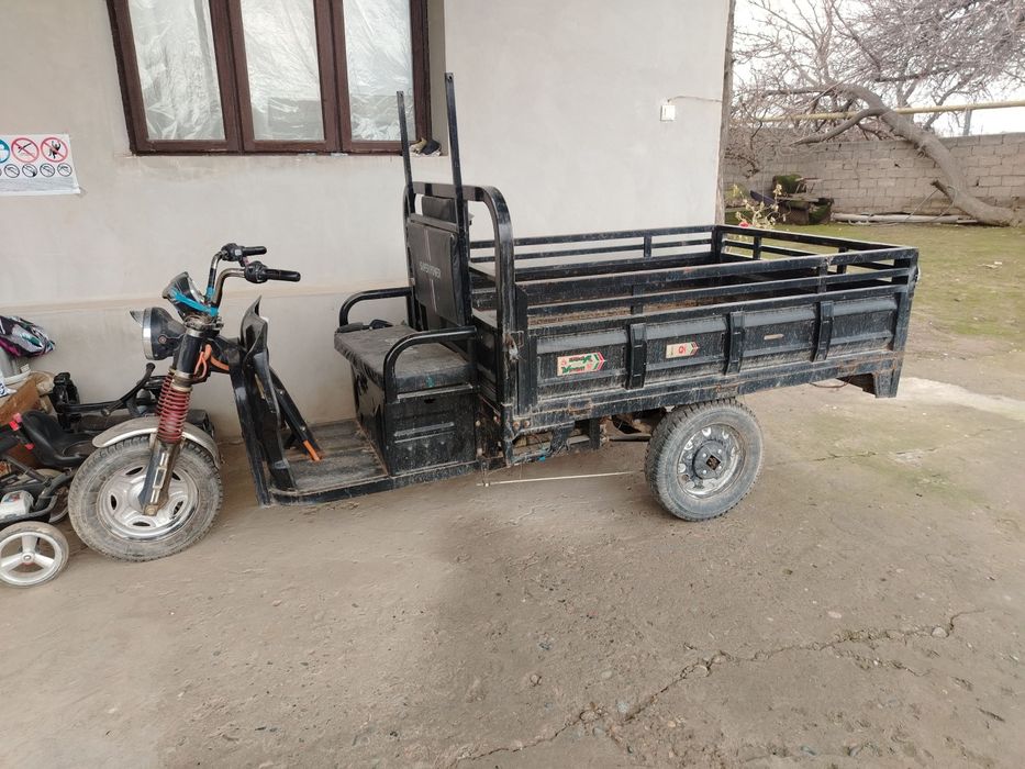 Elektron uskutr sotiladi