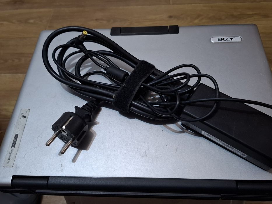 Компьютер  и видеокамера по 10000