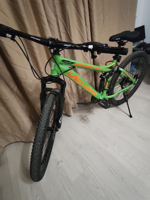 Vând bicicletă roți 26