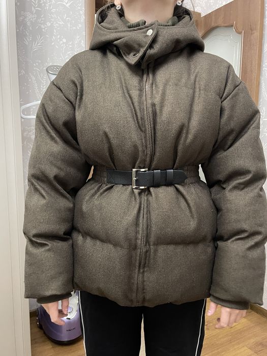 Продам  зимние куртки