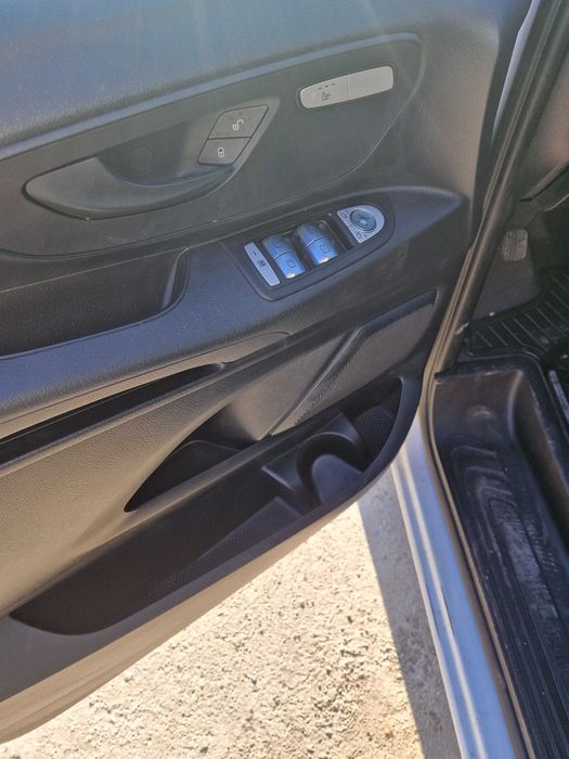 Vând Mercedes-Benz Vito 2020 automat