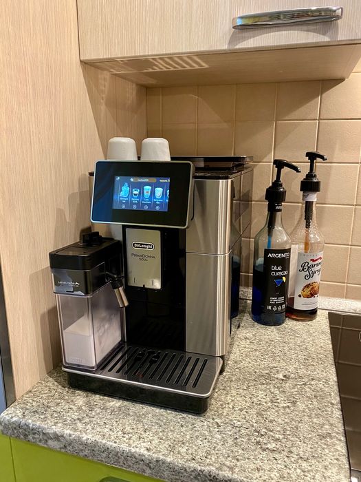 Кофемашина De'Longhi  ECAM610.74.MB |Высшее качество|Гарантия|Доставка