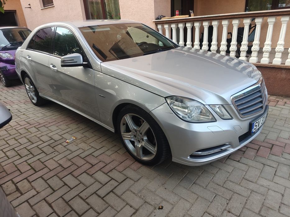 MERCEDES-BENZ E-Class