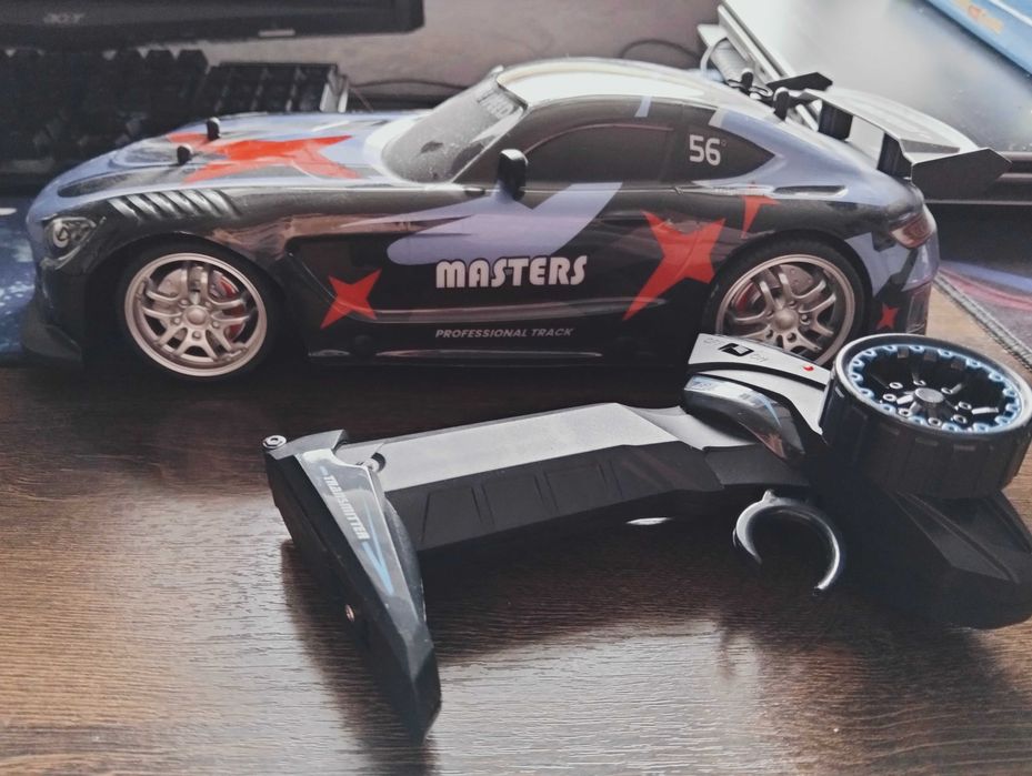 Вертолет  и дрифтмашинка