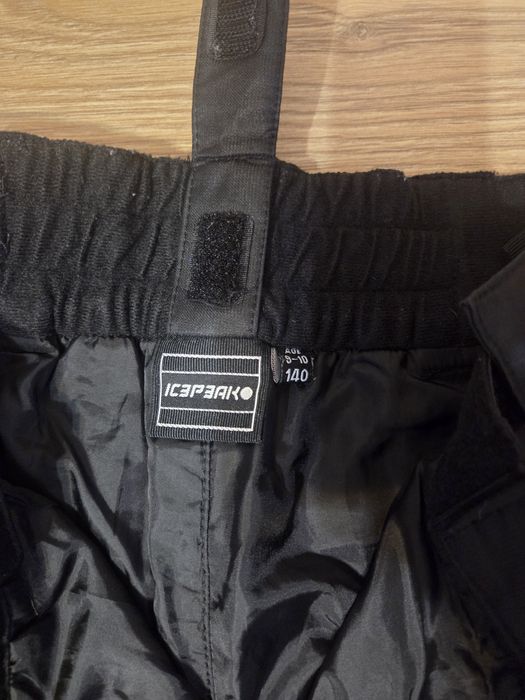 Pantaloni si geaca schi marime140