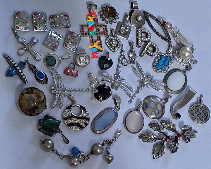 Maruntisuri din ag925