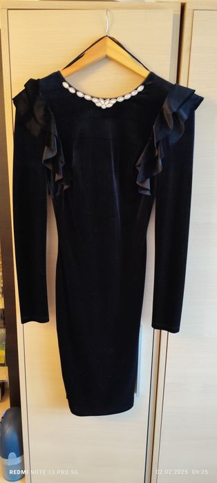 Rochie de catifea neagra s