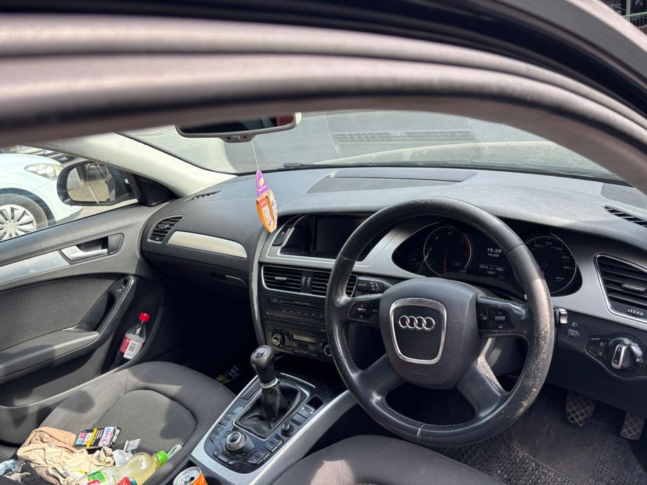 Audi A4 b8 2009 2.0 diesel volan pe dreapta
