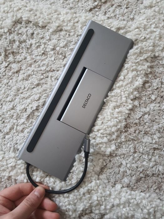 Docking station deltaco usb-c pt laptop sau tableta
