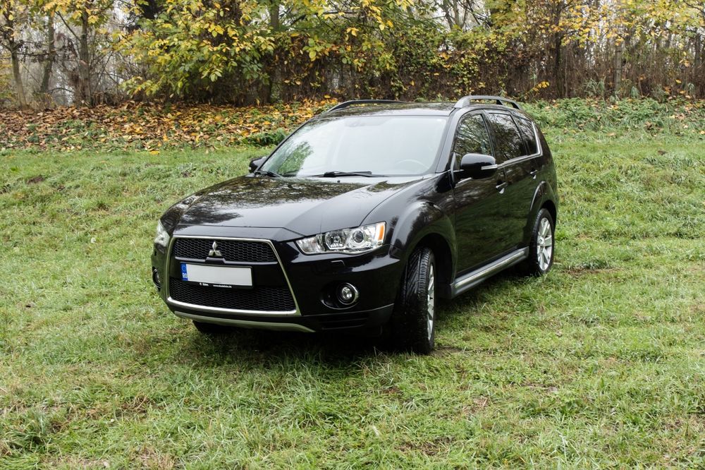 De vanzare mitsubishi outlander Automat  150 cp Diesel 2011
