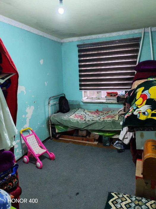 Карши шахридан 3-этаж, 3 хоналик