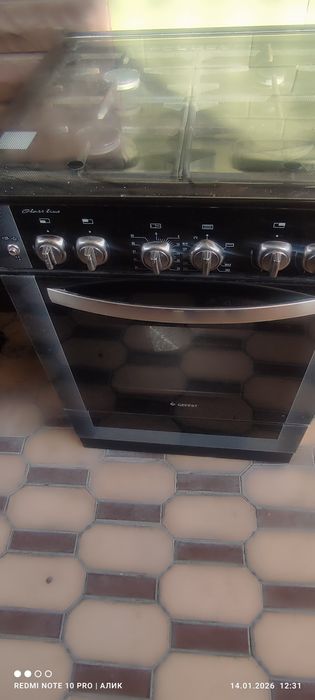 Продается газовая плита Geffest своя б/у в очень хорошем состоянии.